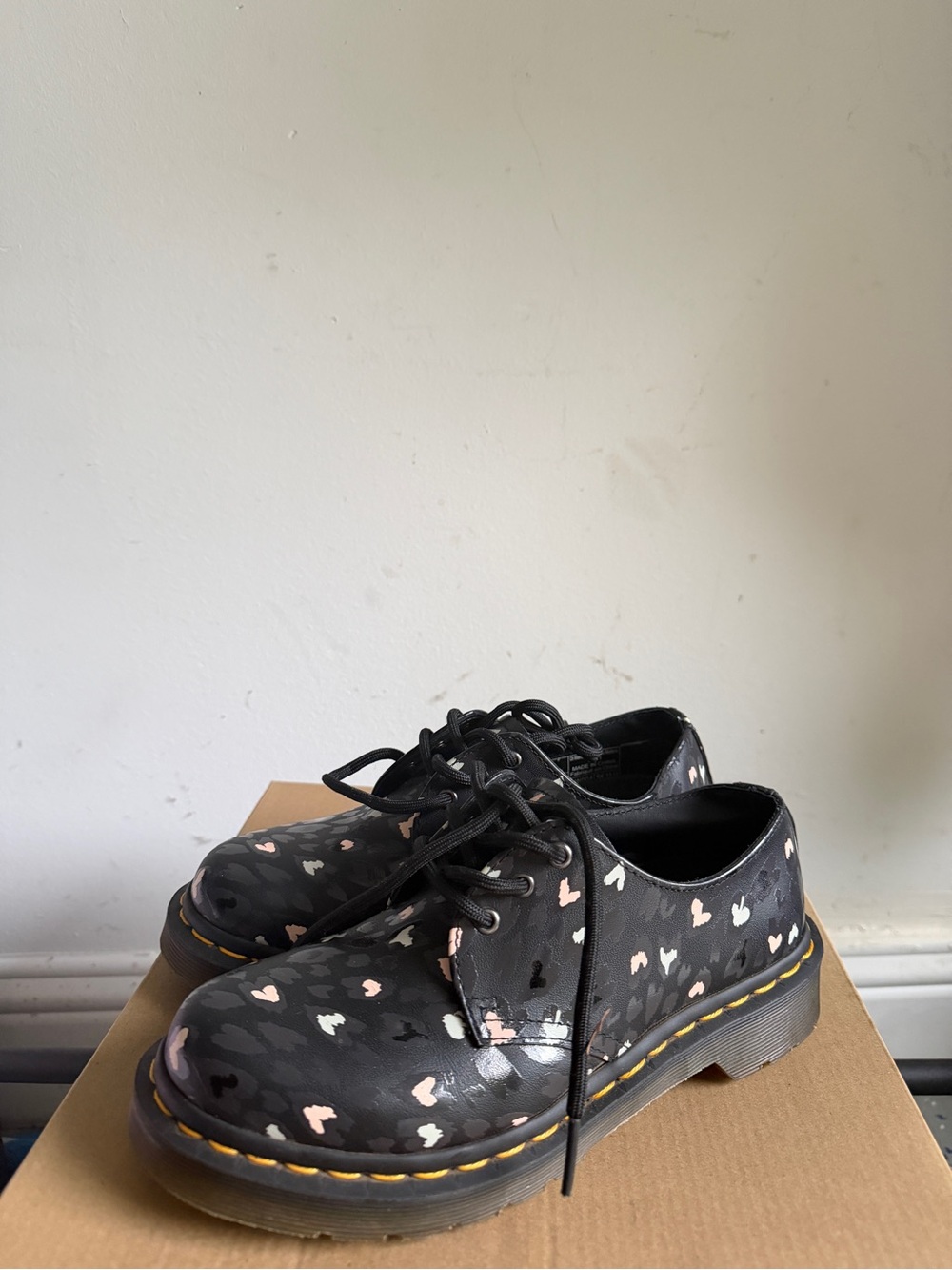 Dr. Martens Black Heart-Accent Lace-Up Oxfords